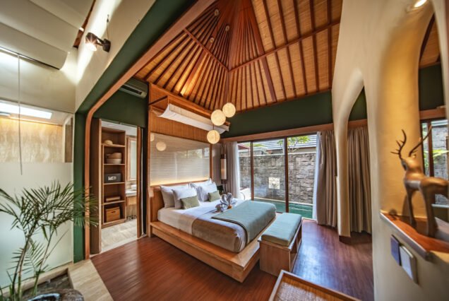 Royal One Bedroom Villa with Private Pool and Jacuzzi