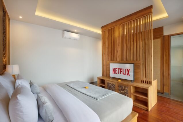 Two Bedroom Villa with Private Pool and Bathtub