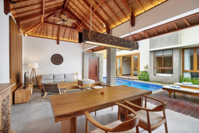 Two Bedroom Villa with Private Pool and Bathtub