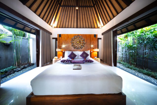 One Bedroom Garden View Villa with Private Pool and Bathtub