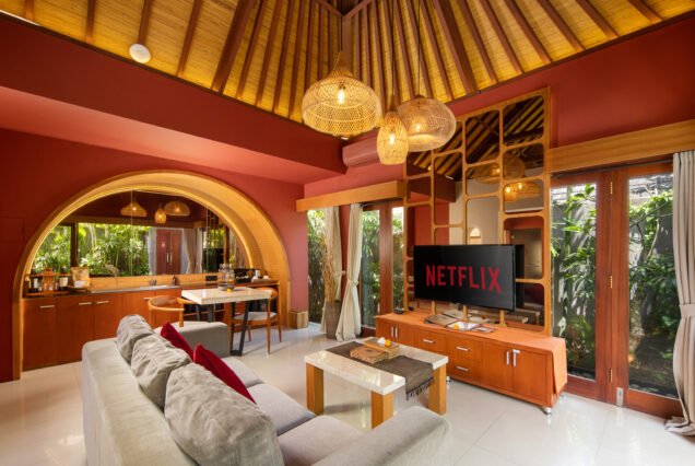 Grand One Bedroom Villa with Private Pool and Bathtub