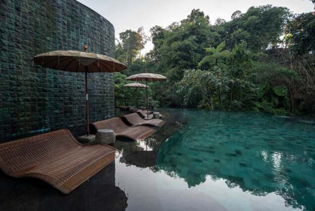 Public Pool