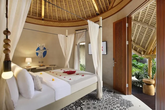 Ubud Cottage with Bathtub