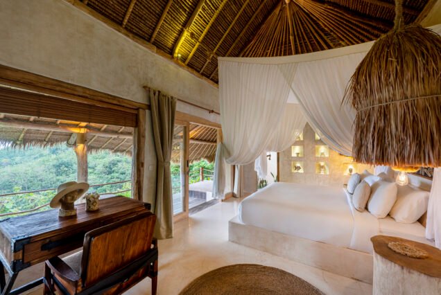 Jacuzzi Lodge