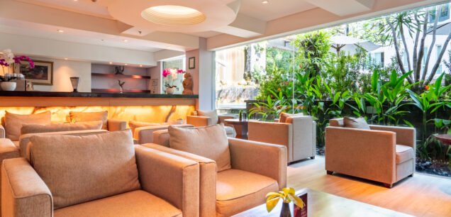 Lobby Bar
