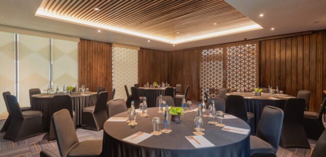 Meeting Room Round Table - The Vira Bali Boutique Hotel & Suite
