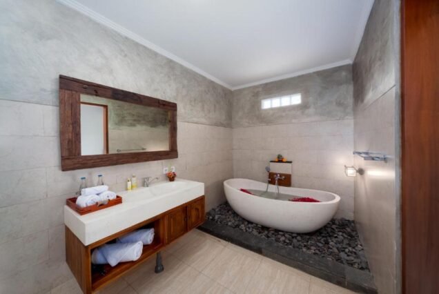 Six Bedroom Pool Villa