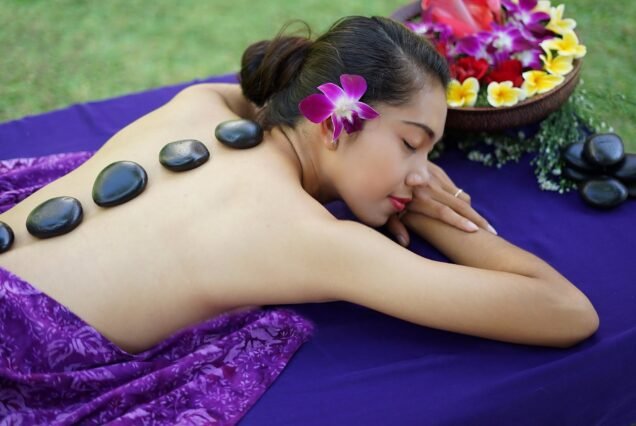 hot-stone-massage